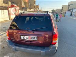 جیپ گراند شیرۆکی